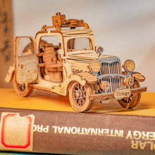 Load image into Gallery viewer, 3D Puzzle - Vintage Car