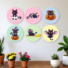 Load image into Gallery viewer, Mini Paint by Numbers Set - Discs Ø20cm (6 pieces) - Halloween Kittens