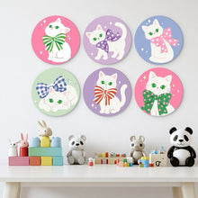 Load image into Gallery viewer, Mini Paint by Numbers Set - Discs Ø20cm (6 pieces) - Ribbon and Cats