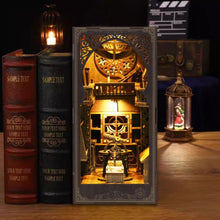 Load image into Gallery viewer, DIY Book Nook Kit - Museum of Astronomy