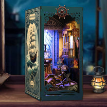 Load image into Gallery viewer, DIY Book Nook Kit - Riddle on The Seabed Figured'Art