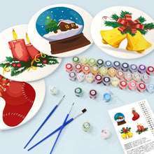 Load image into Gallery viewer, Paint by numbers 20cm Placemats (4 pieces) - Christmas Theme 2