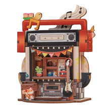 Load image into Gallery viewer, Miniature House - Record Store