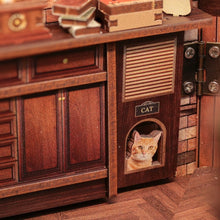 Load image into Gallery viewer, Miniature House - Corner Coffee Shop