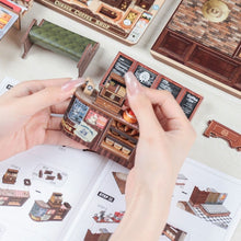 Load image into Gallery viewer, Miniature House - Corner Coffee Shop