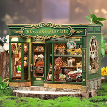 Load image into Gallery viewer, Miniature House - Blossom Florists