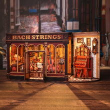Load image into Gallery viewer, Miniature House - Bach Strings Figured'Art