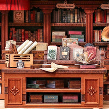 Load image into Gallery viewer, Miniature House - Thames Bookstore