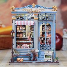 Load image into Gallery viewer, Miniature House - Sweet Marie Figured'Art