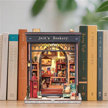 Load image into Gallery viewer, Miniature House - Jack's Bookery