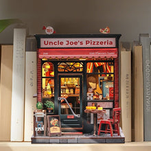 Load image into Gallery viewer, Miniature House - Uncle Joe's Pizzeria