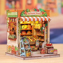 Load image into Gallery viewer, Miniature House - The Greens' Grocery