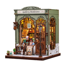 Load image into Gallery viewer, Miniature House - Gallery Bookstore