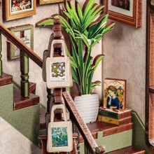 Load image into Gallery viewer, Miniature House - Gallery Bookstore