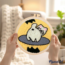 Load image into Gallery viewer, Punch Needle Kit - Playful Cat