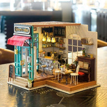 Load image into Gallery viewer, Miniature House - Simon's Coffee