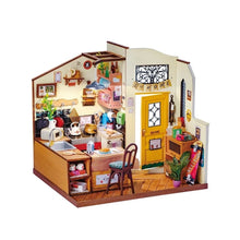 Load image into Gallery viewer, Miniature House - Cozy Kitchen