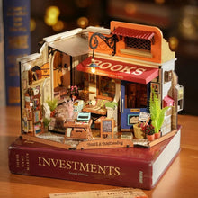 Load image into Gallery viewer, Miniature House - Corner Bookstore