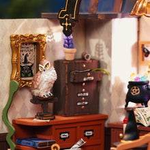 Load image into Gallery viewer, Miniature House - The Magic Study