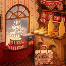 Load image into Gallery viewer, Miniature House - Gingerbread House
