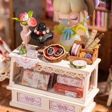 Load image into Gallery viewer, Miniature House - Elsa's Tailoring
