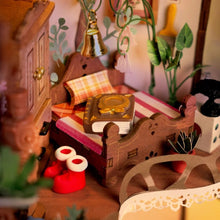 Load image into Gallery viewer, Miniature House - Fairytale Tree House