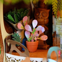 Load image into Gallery viewer, Miniature House - Fairytale Tree House