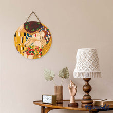 Load image into Gallery viewer, Diamond Painting on Wood Slice - The Kiss - Klimt