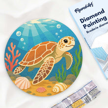 Load image into Gallery viewer, Diamond Painting on Wood Slice - Turtle Figured'Art UK
