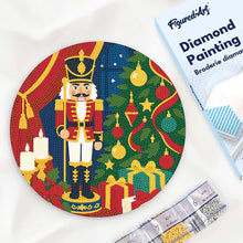 Load image into Gallery viewer, Diamond Painting on Wood Slice - Christmas Nutcracker Figured'Art UK