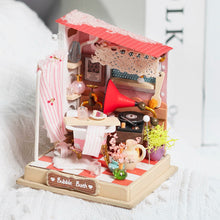 Load image into Gallery viewer, Miniature House - Bubble Bath in Bathroom
