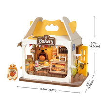 Load image into Gallery viewer, Miniature House - Teddy's Breadbox