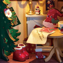 Load image into Gallery viewer, Miniature House - Twinkling Christmas House