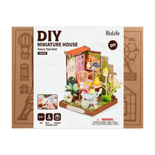 Load image into Gallery viewer, Miniature House - Fancy Tea Yard