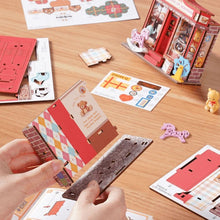Load image into Gallery viewer, Miniature House - Whimsy Toy Shop
