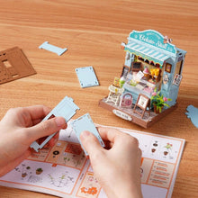 Load image into Gallery viewer, Miniature House - Gelato Stall
