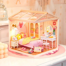 Load image into Gallery viewer, Miniature House - Lovely Pink Bedroom