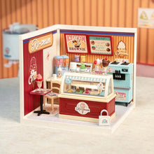 Load image into Gallery viewer, Miniature House - Flavorful Ice Cream Figured'Art