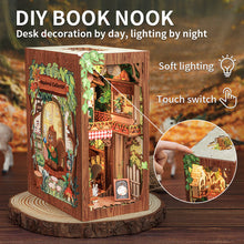 Load image into Gallery viewer, DIY Book Nook kit - Squirrel Collector