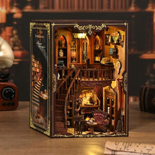 Load image into Gallery viewer, DIY Book Nook Kit - The Old Library Figured'Art