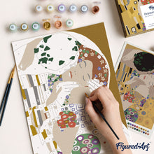 Load image into Gallery viewer, Paint by Numbers Gift Box - The Kiss
Gustav Klimt