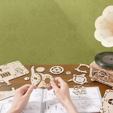 Load image into Gallery viewer, 3D Puzzle - Classical Gramophone