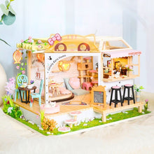 Load image into Gallery viewer, Miniature House - Cat Cafe Garden