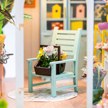 Load image into Gallery viewer, Miniature House - Sunshine Flower