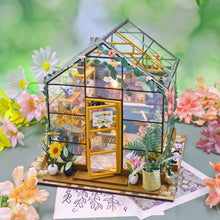 Load image into Gallery viewer, Miniature House - Sunshine Flower House