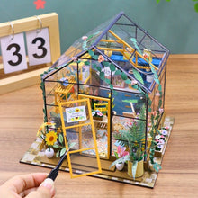 Load image into Gallery viewer, Miniature House - Sunshine Flower House