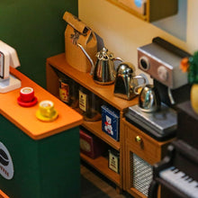 Load image into Gallery viewer, Miniature House - Afternoon Cafe