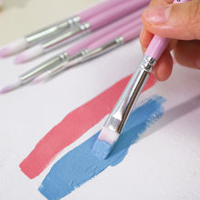 Load image into Gallery viewer, Essential 6-Piece Multisize Paint Brush Set