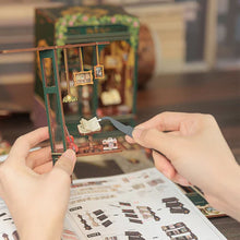 Load image into Gallery viewer, DIY Book Nook kit - Owl Bookstore