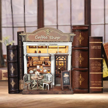 Load image into Gallery viewer, Miniature House - Meet the coffee shop